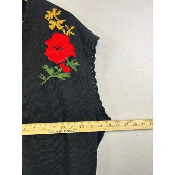 Vintage Southern Lady Black Embroidered Floral V Neck Button Front‎ Knit Vest 1X - Picture 5 of 9